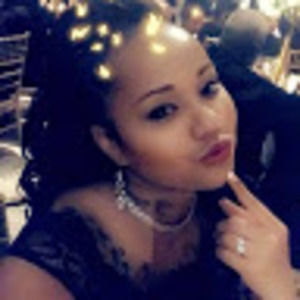 Meet your Posher, Launa